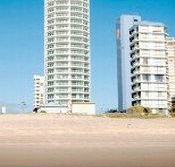 Pacific Views Resort on Main Beach - Accommodation Newcastle