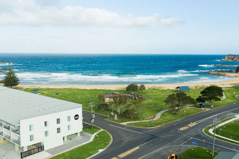 Abode Malua Bay - Accommodation Newcastle 1