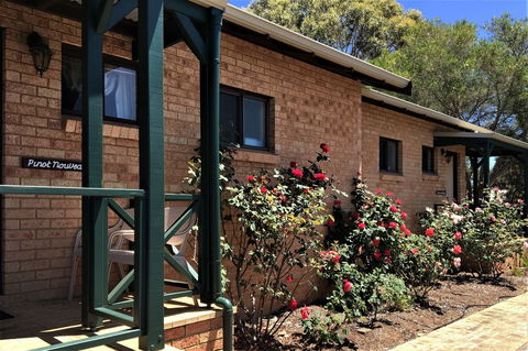 Margaret River Motel - Accommodation Newcastle 2