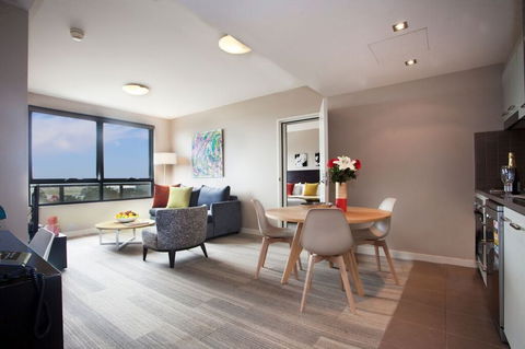 Quest Mascot - Accommodation Newcastle 2