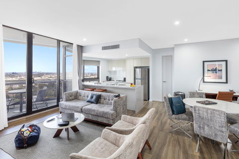 Meriton Suites Church Street, Parramatta - Accommodation Newcastle 1