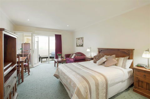 Best Western Crystal Inn - Accommodation Newcastle 2
