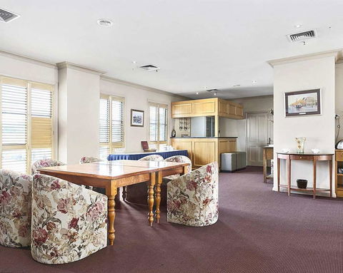 Quality Inn Colonial - Accommodation Newcastle 2