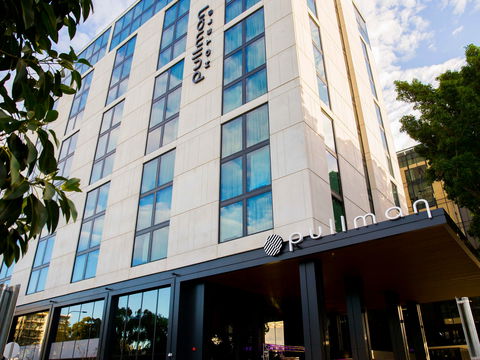 Pullman Sydney Airport Hotel - Accommodation Newcastle 0