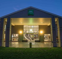 Ibis Styles Canberra - Accommodation Newcastle