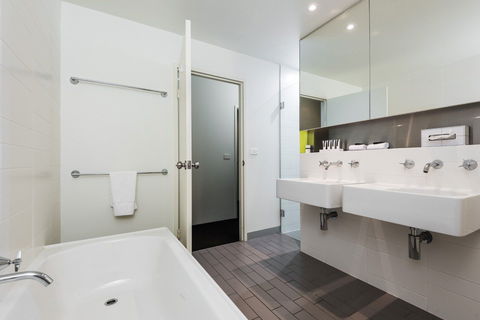 Coast Resort Merimbula - Accommodation Newcastle 1