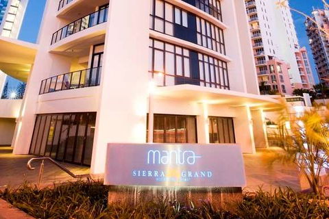 Mantra Sierra Grand - Accommodation Newcastle 0