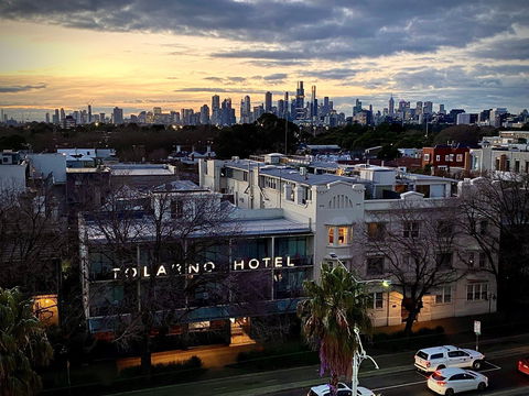 Tolarno Hotel - Accommodation Newcastle 2