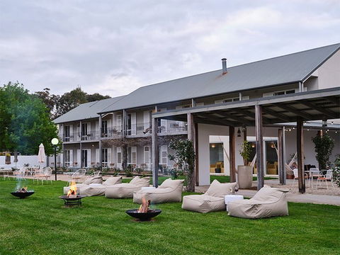 Lindenwarrah Hotel - Accommodation Newcastle 1