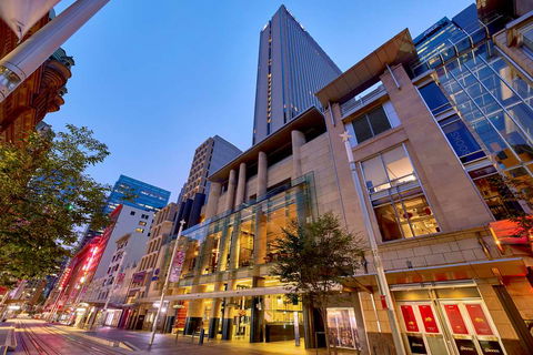 Hilton Sydney - Accommodation Newcastle 0