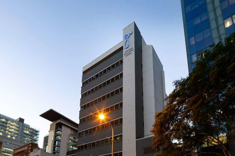 Hotel George Williams - Accommodation Newcastle 0