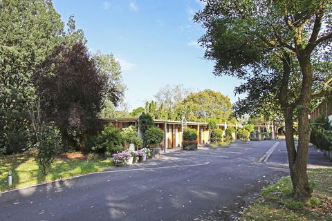Moe Parklands Motel - Accommodation Newcastle 0