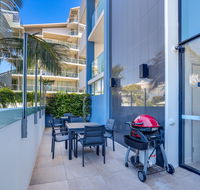 Direct Hotels - Sea Breeze - Accommodation Newcastle