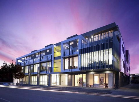 Caroline Serviced Apartments - Accommodation Newcastle 0