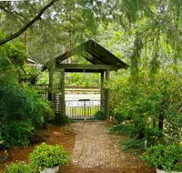 Kemeys Mountain Hideaway