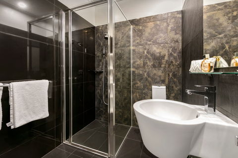 Quest Savoy - Accommodation Newcastle 2