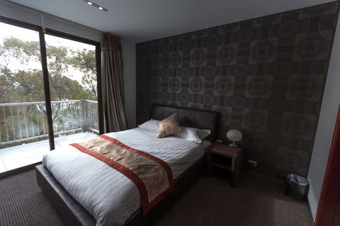 Duck Inn - Accommodation Newcastle 2