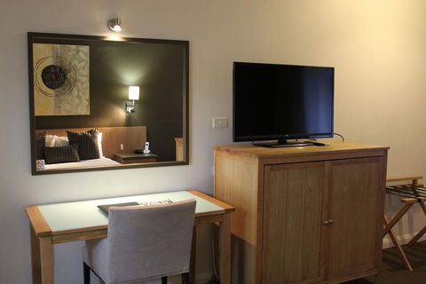 Swan Hill Resort - Accommodation Newcastle 2