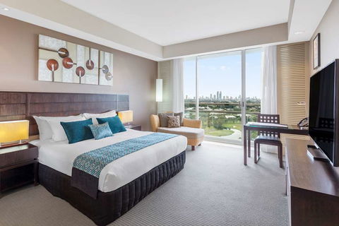 RACV Royal Pines Resort - Accommodation Newcastle 1