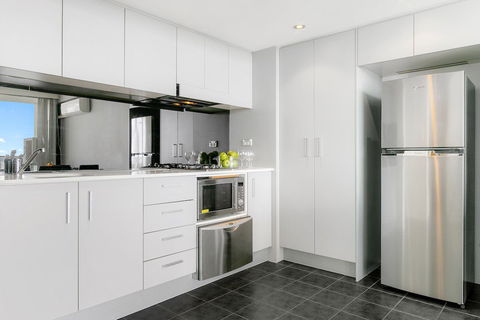 Astra Apartments Parramatta - Accommodation Newcastle 4