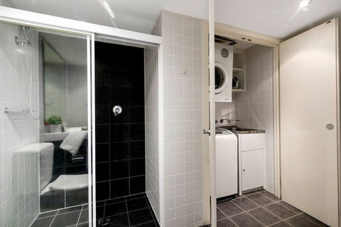 Astra Apartments Parramatta - Accommodation Newcastle 17