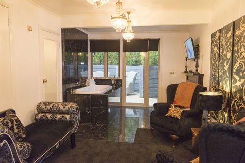 Adeline Bed & Breakfast - Accommodation Newcastle 7