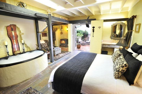 Adeline Bed & Breakfast - Accommodation Newcastle 10