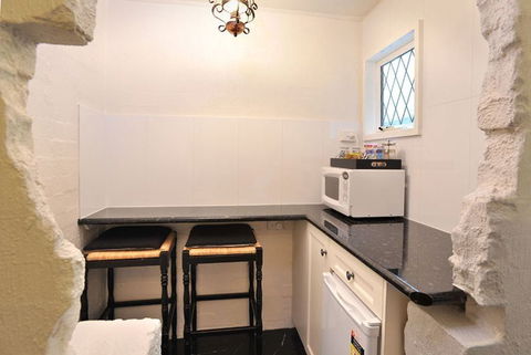 Adeline Bed & Breakfast - Accommodation Newcastle 12