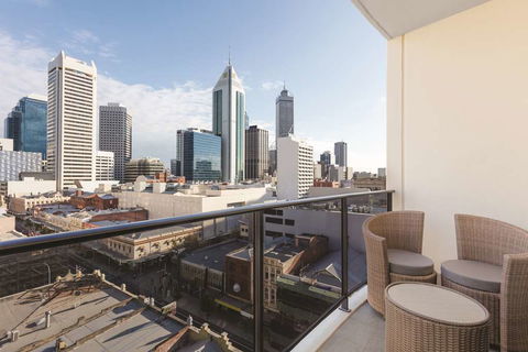 Adina Apartment Hotel Barrack Plaza - Accommodation Newcastle 4
