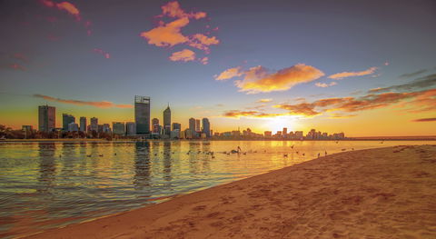 Crowne Plaza Perth - Accommodation Newcastle 16