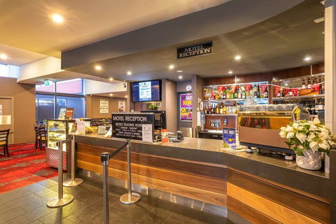 Nightcap At Keysborough Hotel - Accommodation Newcastle 2