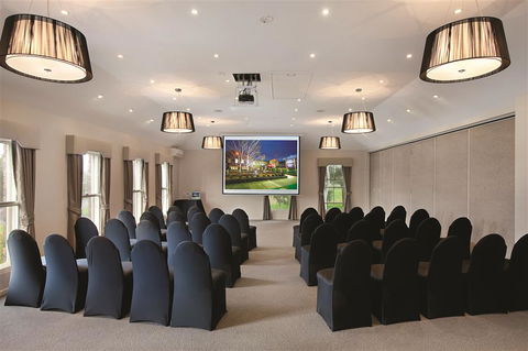Best Western Plus The Buckingham Inn - Accommodation Newcastle 5