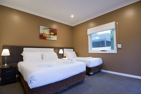 Best Western Plus The Buckingham Inn - Accommodation Newcastle 13