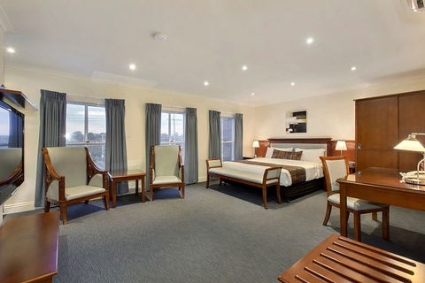 Best Western Plus The Buckingham Inn - Accommodation Newcastle 11