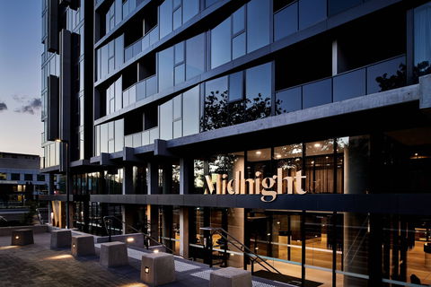 Midnight Hotel, Autograph Collection - Accommodation Newcastle 0