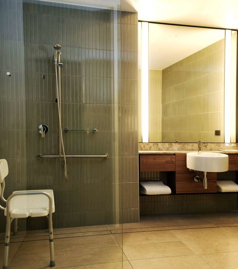 A By Adina Canberra - Accommodation Newcastle 9