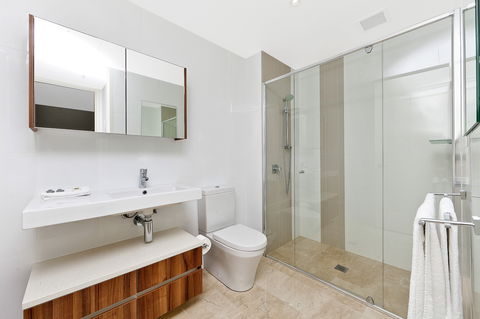 Astra Canberra Manhattan - Accommodation Newcastle 5