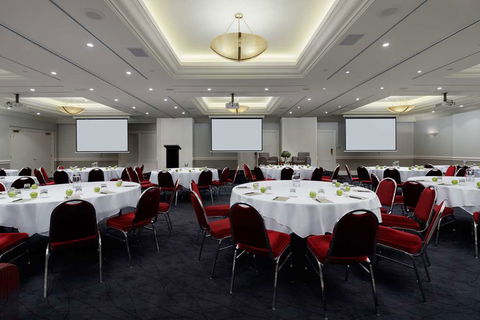 Rydges Newcastle - Accommodation Newcastle 6