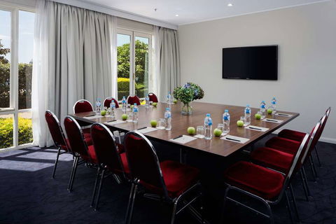 Rydges Newcastle - Accommodation Newcastle 8