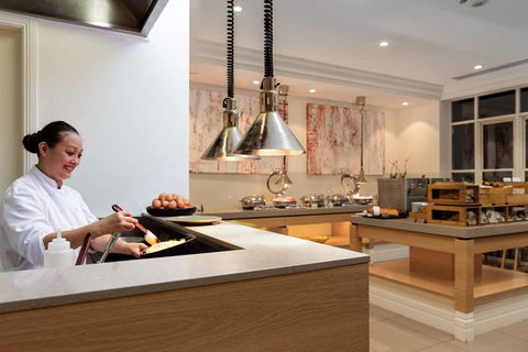 Rydges Newcastle - Accommodation Newcastle 10