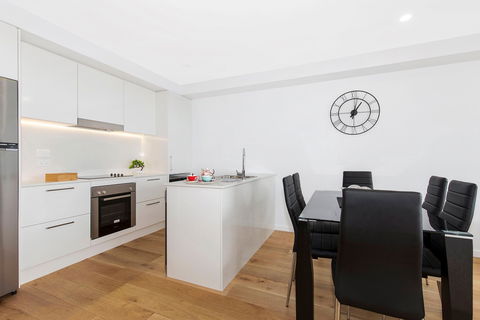 Astra Apartments Newcastle - Accommodation Newcastle 11