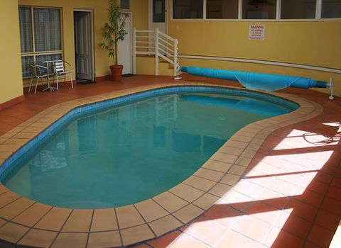 Abbotswood Motor Inn - Accommodation Newcastle 0
