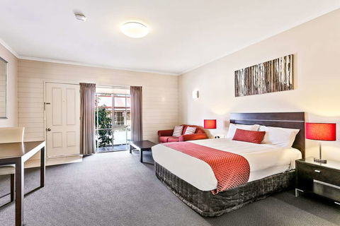 Quality Inn Colonial - Accommodation Newcastle 5