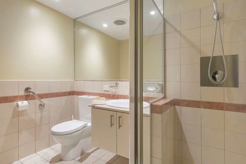 The Peninsula Riverside Apartments - Accommodation Newcastle 12