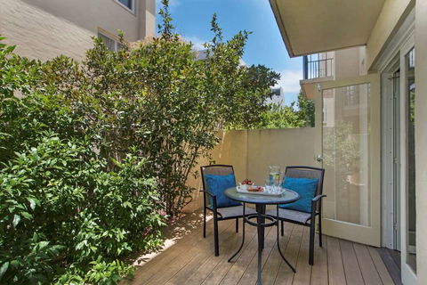 The Peninsula Riverside Apartments - Accommodation Newcastle 15