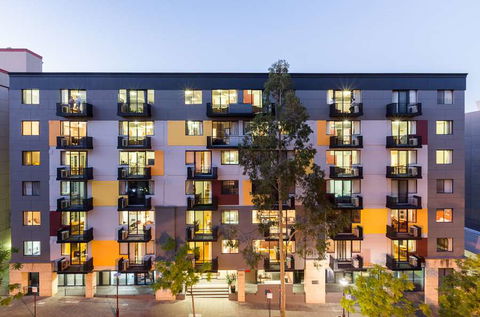 Mont Clare Boutique Apartments - Accommodation Newcastle 3