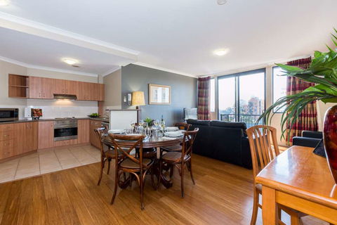 Mont Clare Boutique Apartments - Accommodation Newcastle 10