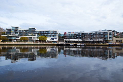 Regal Apartments - Accommodation Newcastle 14