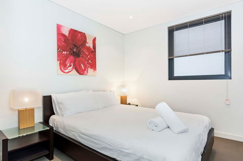 Astra Apartments Perth - Accommodation Newcastle 11