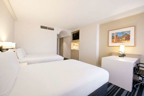 DoubleTree By Hilton Esplanade Darwin - Accommodation Newcastle 4